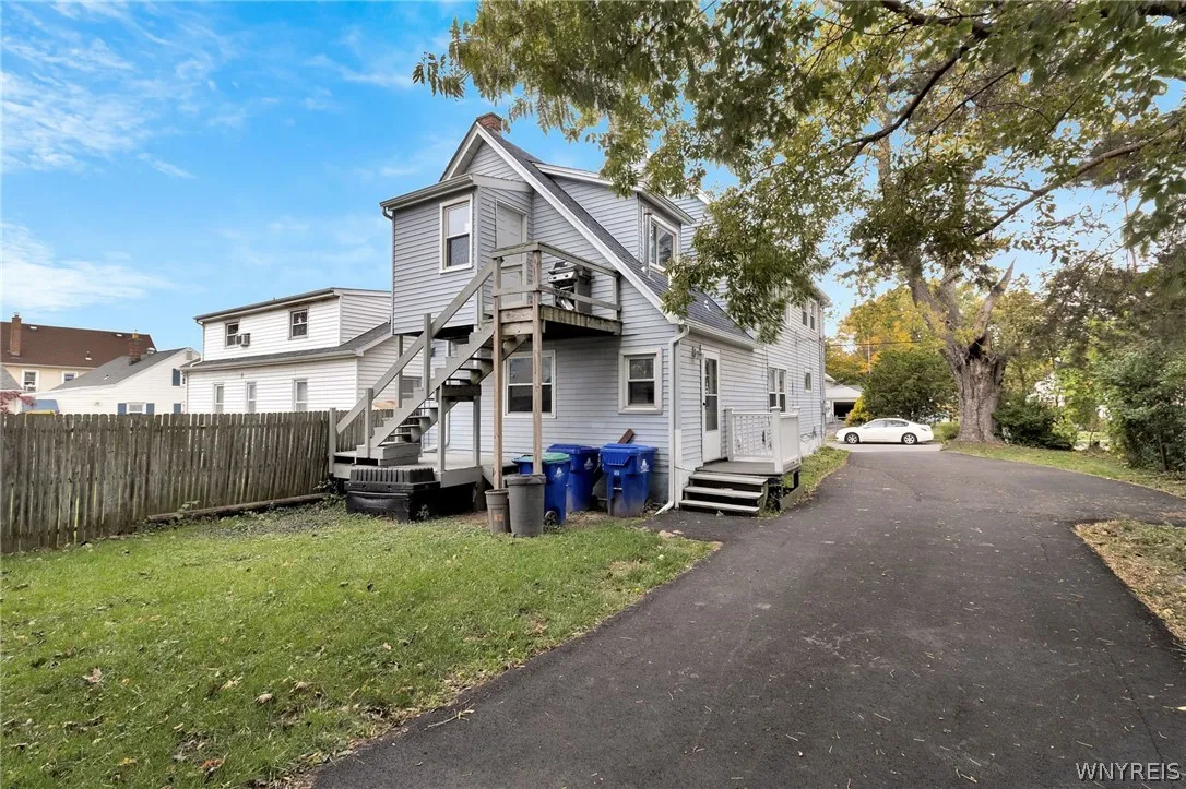 22 Gilbert Avenue, Hamburg, New York 14219, Hamburg, New York 14219, 5 Bedroom Bedrooms, ,2 BathroomBathrooms,Residential,For Sale,22 Gilbert Avenue, Hamburg, New York 14219,0,B1722476