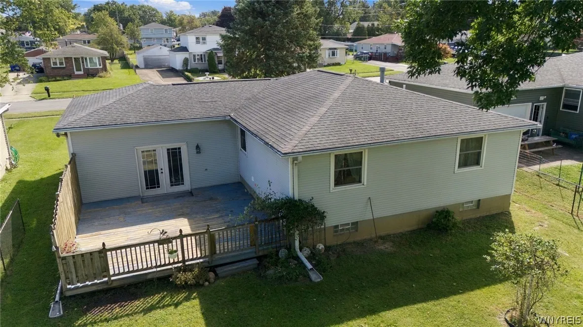4200 Robin Lane, Hamburg, New York 14075, Hamburg, New York 14075, 4 Bedroom Bedrooms, 6 Room Rooms,1 BathroomBathrooms,Residential,For Sale,4200 Robin Lane, Hamburg, New York 14075,0,B1723097