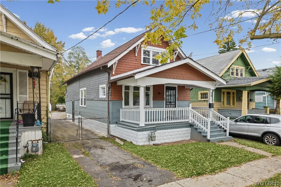 28 Schuele Avenue, Buffalo, New York 14215, Buffalo, New York 14215, 4 Bedroom Bedrooms, 8 Room Rooms,1 BathroomBathrooms,Residential,For Sale,28 Schuele Avenue, Buffalo, New York 14215,0,B1723147