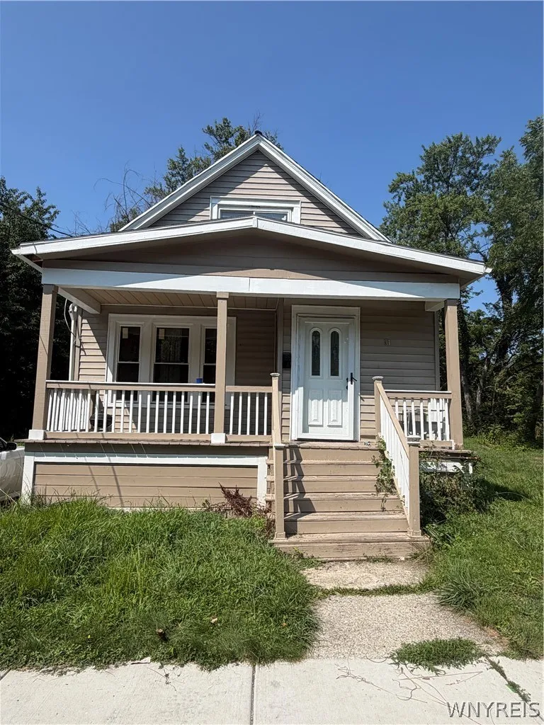 94 Schuele Avenue, Buffalo, New York 14215, Buffalo, New York 14215, 3 Bedroom Bedrooms, 7 Room Rooms,1 BathroomBathrooms,Residential,For Sale,94 Schuele Avenue, Buffalo, New York 14215,0,B1722426