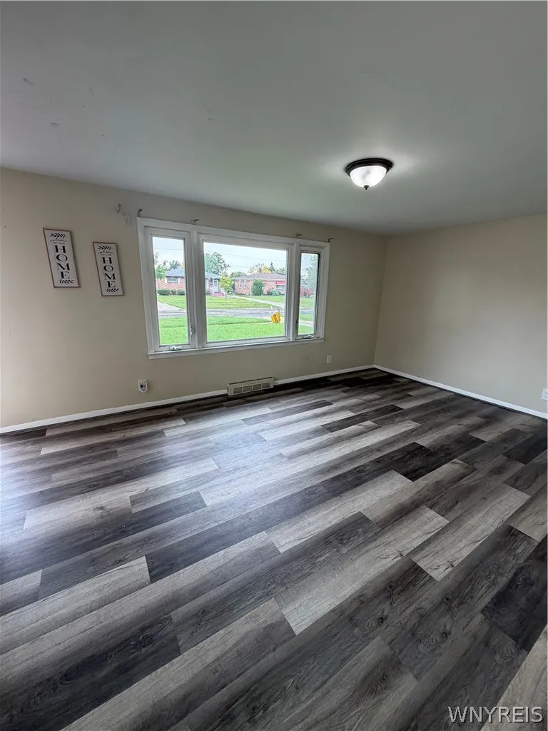 150 Carmen Road, Amherst, New York 14226, Amherst, New York 14226, 3 Bedroom Bedrooms, 5 Room Rooms,1 BathroomBathrooms,Residential,For Sale,150 Carmen Road, Amherst, New York 14226,0,B1723002