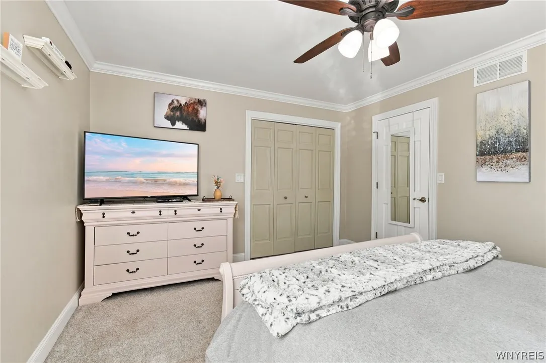 25 Braunview, Orchard Park, New York 14127, Orchard Park, New York 14127, 4 Bedroom Bedrooms, 10 Room Rooms,2 BathroomBathrooms,Residential,For Sale,25 Braunview, Orchard Park, New York 14127,0,B1723301