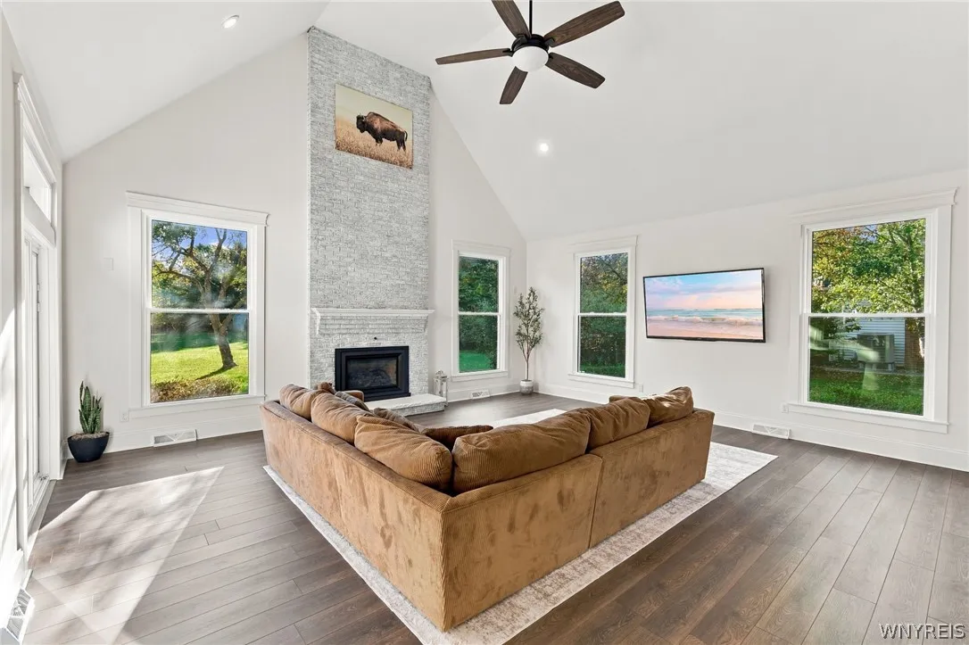 25 Braunview, Orchard Park, New York 14127, Orchard Park, New York 14127, 4 Bedroom Bedrooms, 10 Room Rooms,2 BathroomBathrooms,Residential,For Sale,25 Braunview, Orchard Park, New York 14127,0,B1723301