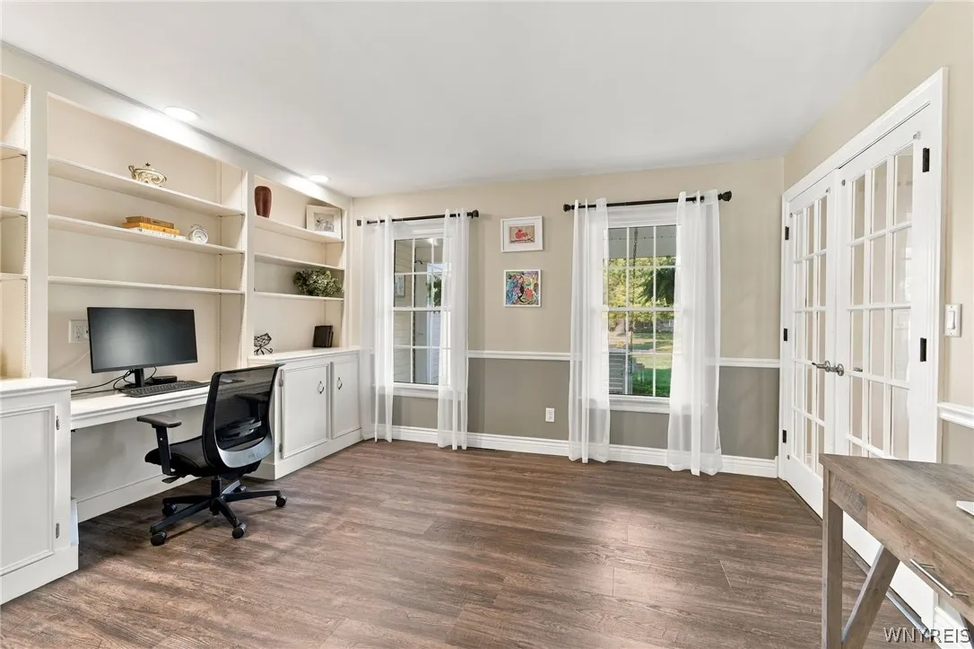 25 Braunview, Orchard Park, New York 14127, Orchard Park, New York 14127, 4 Bedroom Bedrooms, 10 Room Rooms,2 BathroomBathrooms,Residential,For Sale,25 Braunview, Orchard Park, New York 14127,0,B1723301