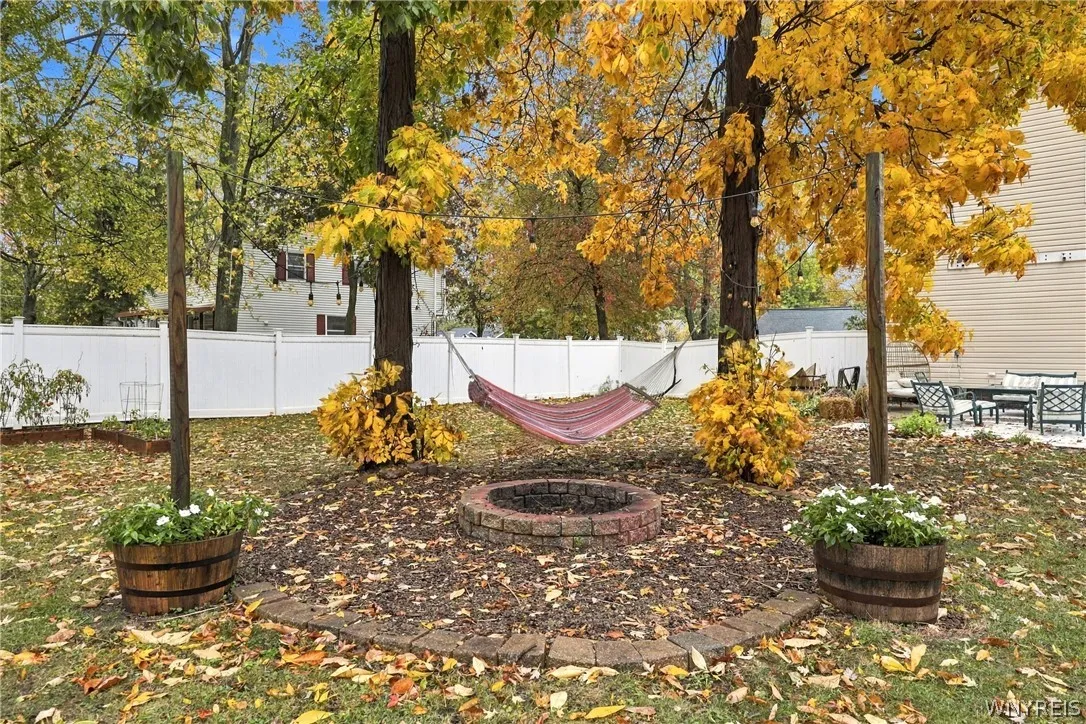 26 Greenfield Street, Orchard Park, New York 14127, Orchard Park, New York 14127, 3 Bedroom Bedrooms, 7 Room Rooms,2 BathroomBathrooms,Residential,For Sale,26 Greenfield Street, Orchard Park, New York 14127,0,B1723244