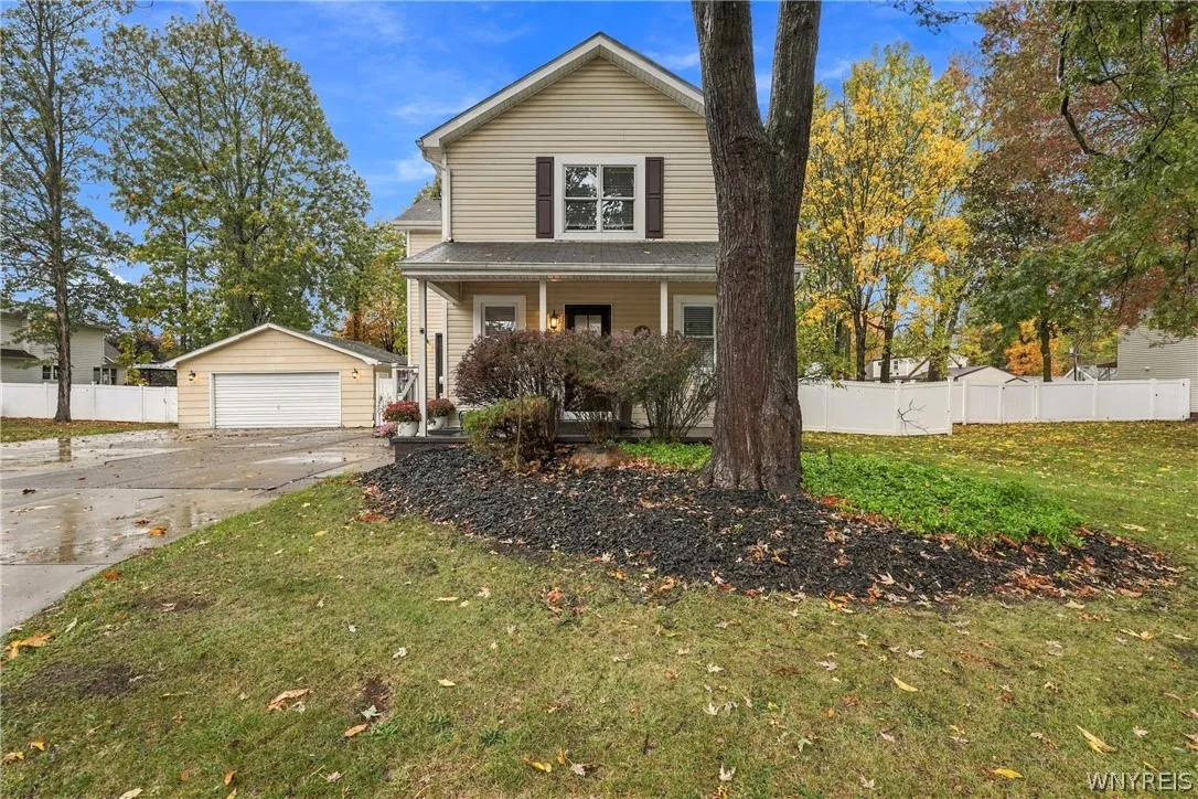 26 Greenfield Street, Orchard Park, New York 14127, Orchard Park, New York 14127, 3 Bedroom Bedrooms, 7 Room Rooms,2 BathroomBathrooms,Residential,For Sale,26 Greenfield Street, Orchard Park, New York 14127,0,B1723244