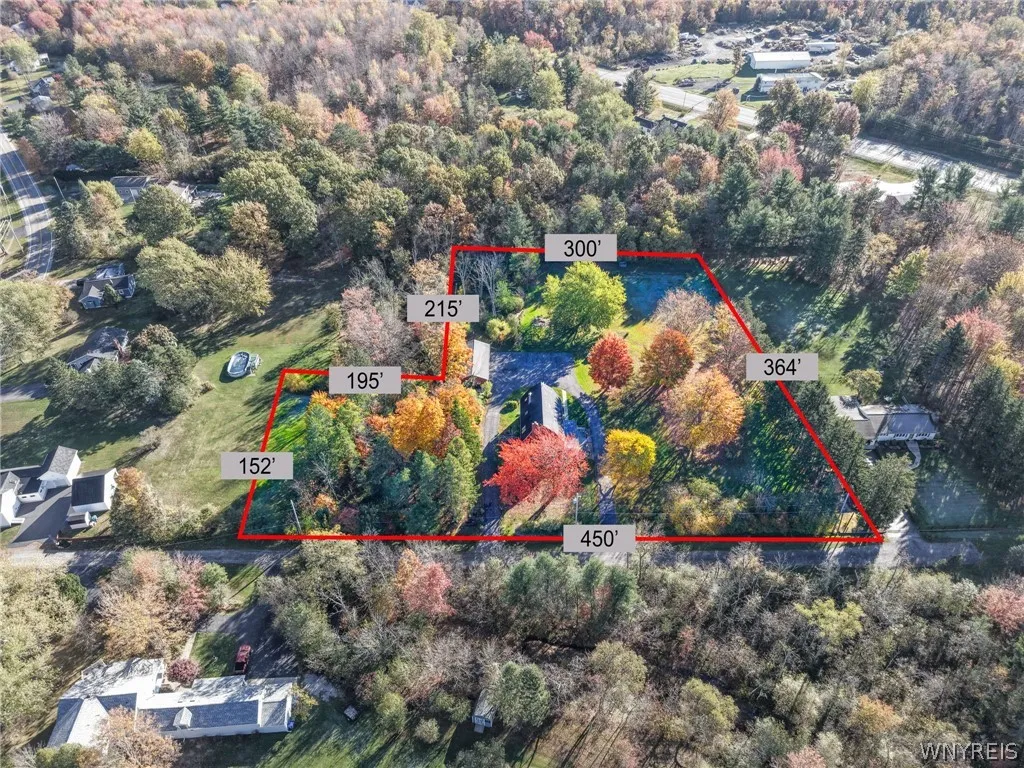 2645 Pleasant Avenue, Hamburg, New York 14085, Hamburg, New York 14085, 3 Bedroom Bedrooms, 8 Room Rooms,2 BathroomBathrooms,Residential,For Sale,2645 Pleasant Avenue, Hamburg, New York 14085,0,B1720490