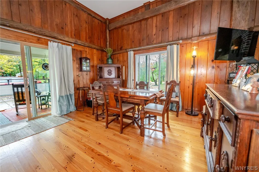 2645 Pleasant Avenue, Hamburg, New York 14085, Hamburg, New York 14085, 3 Bedroom Bedrooms, 8 Room Rooms,2 BathroomBathrooms,Residential,For Sale,2645 Pleasant Avenue, Hamburg, New York 14085,0,B1720490