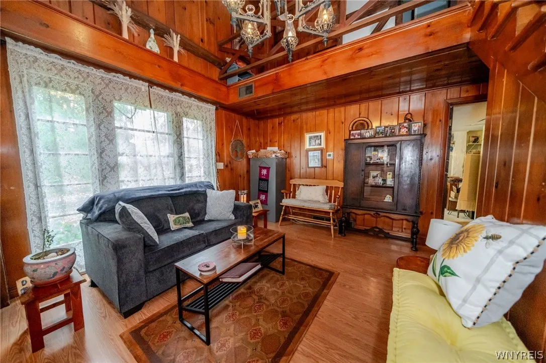 2645 Pleasant Avenue, Hamburg, New York 14085, Hamburg, New York 14085, 3 Bedroom Bedrooms, 8 Room Rooms,2 BathroomBathrooms,Residential,For Sale,2645 Pleasant Avenue, Hamburg, New York 14085,0,B1720490