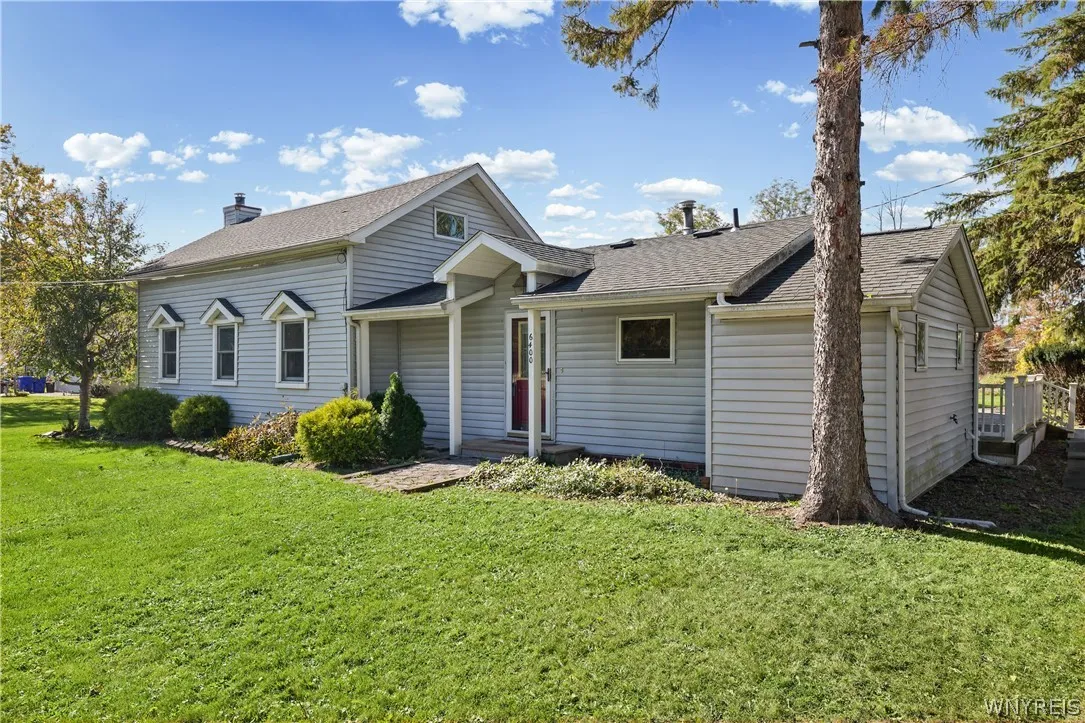 6400 Goodrich Road, Clarence, New York 14032, Clarence, New York 14032, 4 Bedroom Bedrooms, 9 Room Rooms,1 BathroomBathrooms,Residential,For Sale,6400 Goodrich Road, Clarence, New York 14032,0,B1723309
