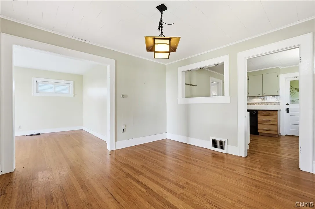 108 Cotton Street, Camillus, New York 13219, Camillus, New York 13219, 2 Bedroom Bedrooms, 6 Room Rooms,1 BathroomBathrooms,Residential,For Sale,108 Cotton Street, Camillus, New York 13219,0,S1723240