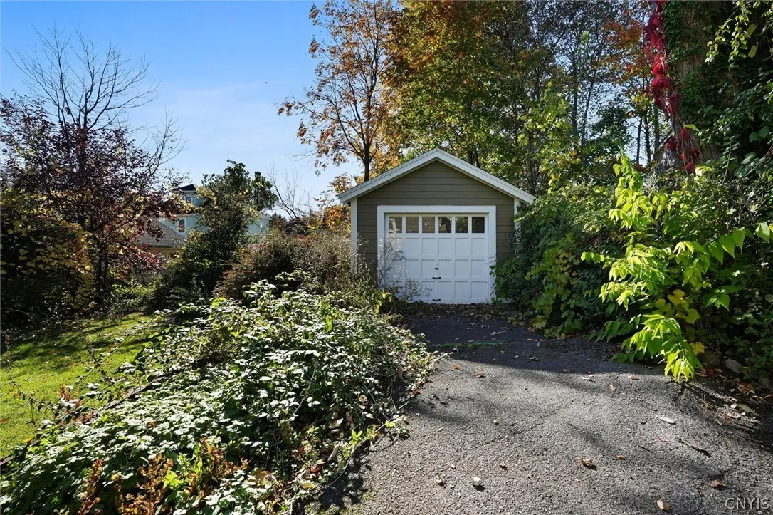 108 Cotton Street, Camillus, New York 13219, Camillus, New York 13219, 2 Bedroom Bedrooms, 6 Room Rooms,1 BathroomBathrooms,Residential,For Sale,108 Cotton Street, Camillus, New York 13219,0,S1723240