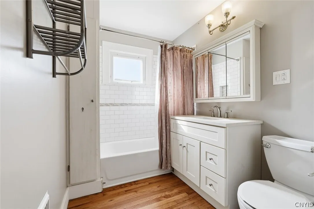 108 Cotton Street, Camillus, New York 13219, Camillus, New York 13219, 2 Bedroom Bedrooms, 6 Room Rooms,1 BathroomBathrooms,Residential,For Sale,108 Cotton Street, Camillus, New York 13219,0,S1723240