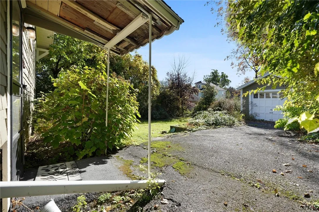 108 Cotton Street, Camillus, New York 13219, Camillus, New York 13219, 2 Bedroom Bedrooms, 6 Room Rooms,1 BathroomBathrooms,Residential,For Sale,108 Cotton Street, Camillus, New York 13219,0,S1723240