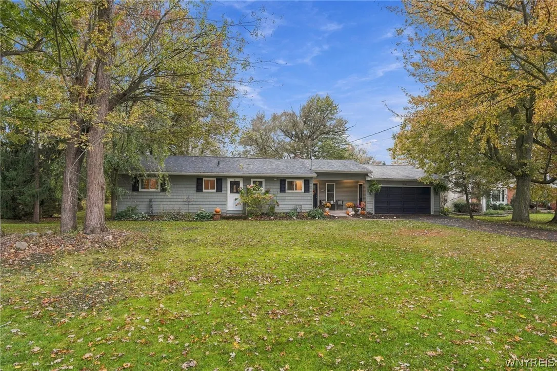 5130 Old Goodrich Road, Clarence, New York 14031, Clarence, New York 14031, 3 Bedroom Bedrooms, 8 Room Rooms,1 BathroomBathrooms,Residential,For Sale,5130 Old Goodrich Road, Clarence, New York 14031,0,B1723629