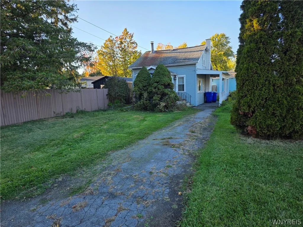 side entry to home off dDurham