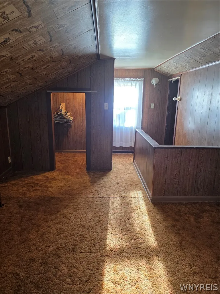 2nd floor bedroom