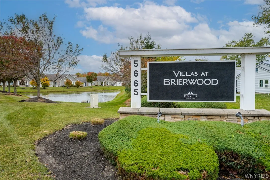 5665 Southwestern Boulevard 19b, Hamburg, New York, Hamburg, New York 14075, 2 Bedroom Bedrooms, 7 Room Rooms,2 BathroomBathrooms,Residential,For Sale,5665 Southwestern Boulevard 19b, Hamburg, New York,0,B1722129