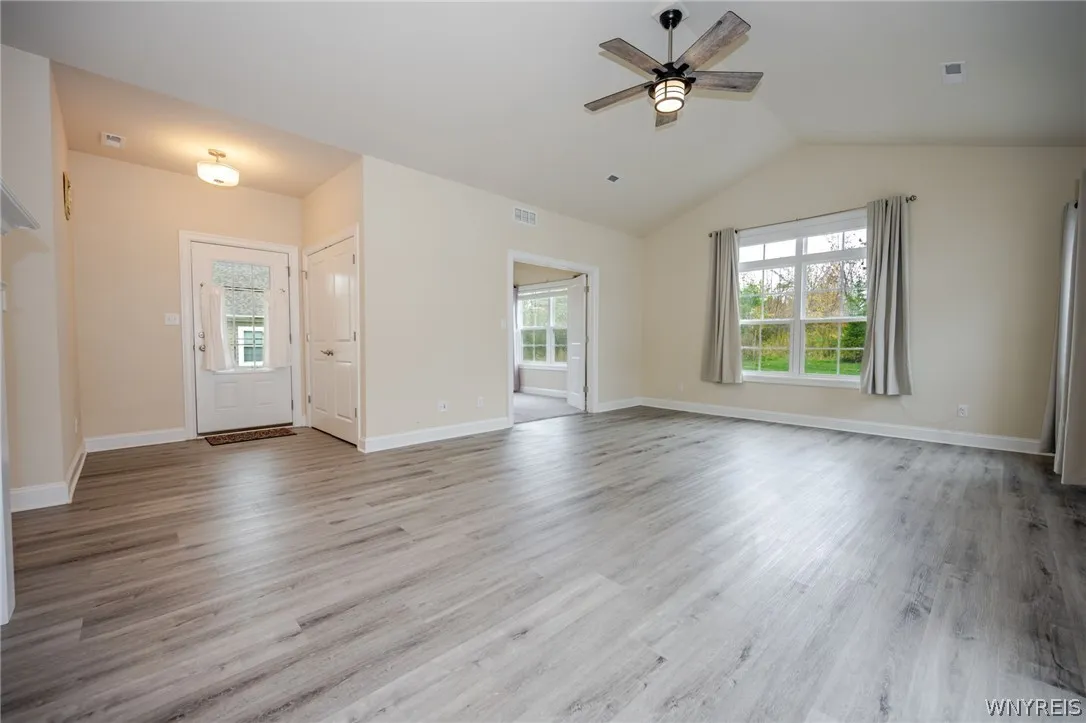 5665 Southwestern Boulevard 19b, Hamburg, New York, Hamburg, New York 14075, 2 Bedroom Bedrooms, 7 Room Rooms,2 BathroomBathrooms,Residential,For Sale,5665 Southwestern Boulevard 19b, Hamburg, New York,0,B1722129