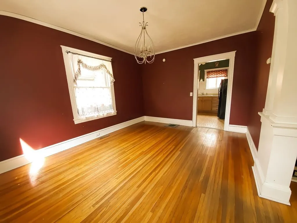 811 Walnut Street, Elmira City, New York 14901, Elmira City, New York 14901, 3 Bedroom Bedrooms, 8 Room Rooms,1 BathroomBathrooms,Residential,For Sale,811 Walnut Street, Elmira City, New York 14901,0,R1723885