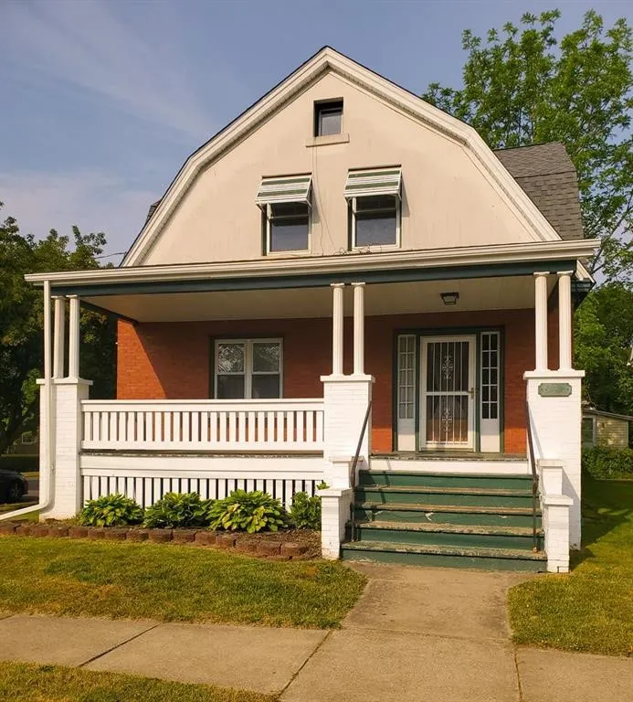 811 Walnut Street, Elmira City, New York 14901, Elmira City, New York 14901, 3 Bedroom Bedrooms, 8 Room Rooms,1 BathroomBathrooms,Residential,For Sale,811 Walnut Street, Elmira City, New York 14901,0,R1723885