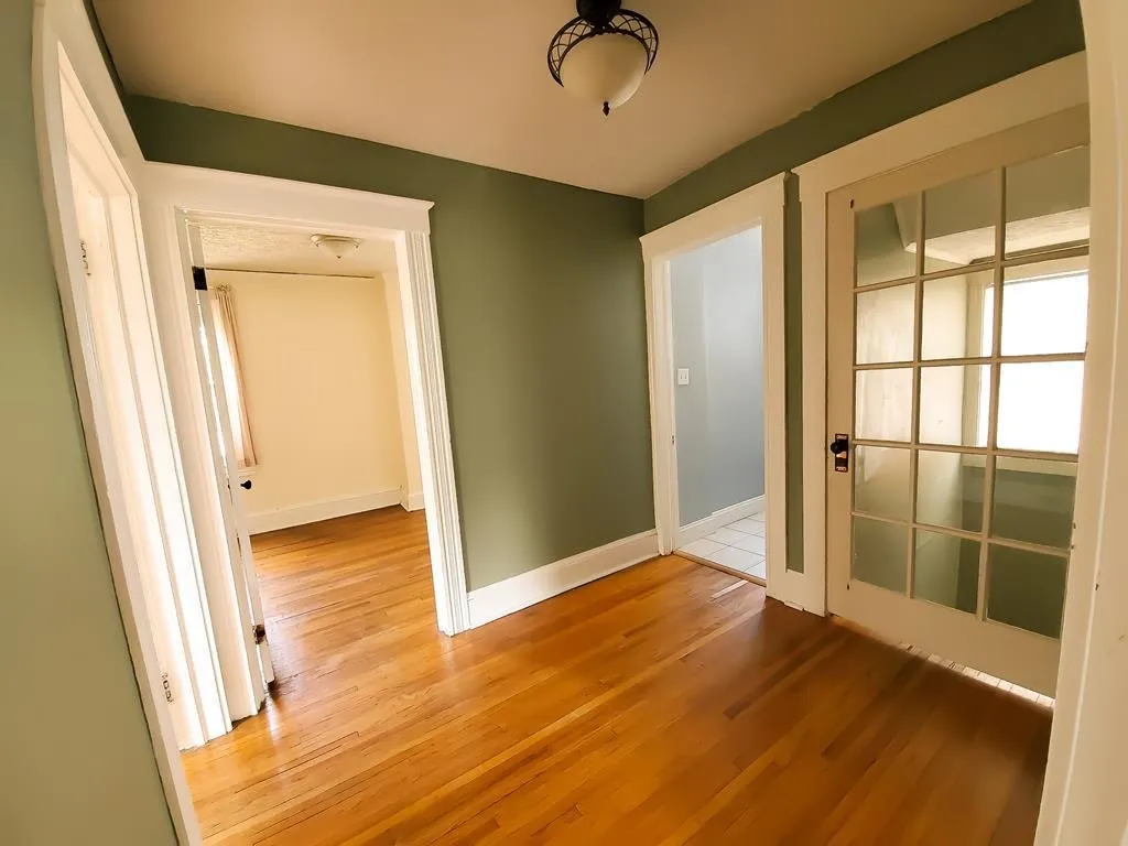 811 Walnut Street, Elmira City, New York 14901, Elmira City, New York 14901, 3 Bedroom Bedrooms, 8 Room Rooms,1 BathroomBathrooms,Residential,For Sale,811 Walnut Street, Elmira City, New York 14901,0,R1723885