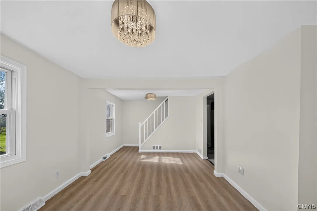 107 Gillis Avenue, Salina, New York 13088, Salina, New York 13088, 3 Bedroom Bedrooms, 7 Room Rooms,1 BathroomBathrooms,Residential,For Sale,107 Gillis Avenue, Salina, New York 13088,0,S1720429