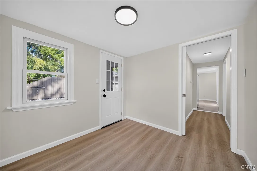 107 Gillis Avenue, Salina, New York 13088, Salina, New York 13088, 3 Bedroom Bedrooms, 7 Room Rooms,1 BathroomBathrooms,Residential,For Sale,107 Gillis Avenue, Salina, New York 13088,0,S1720429