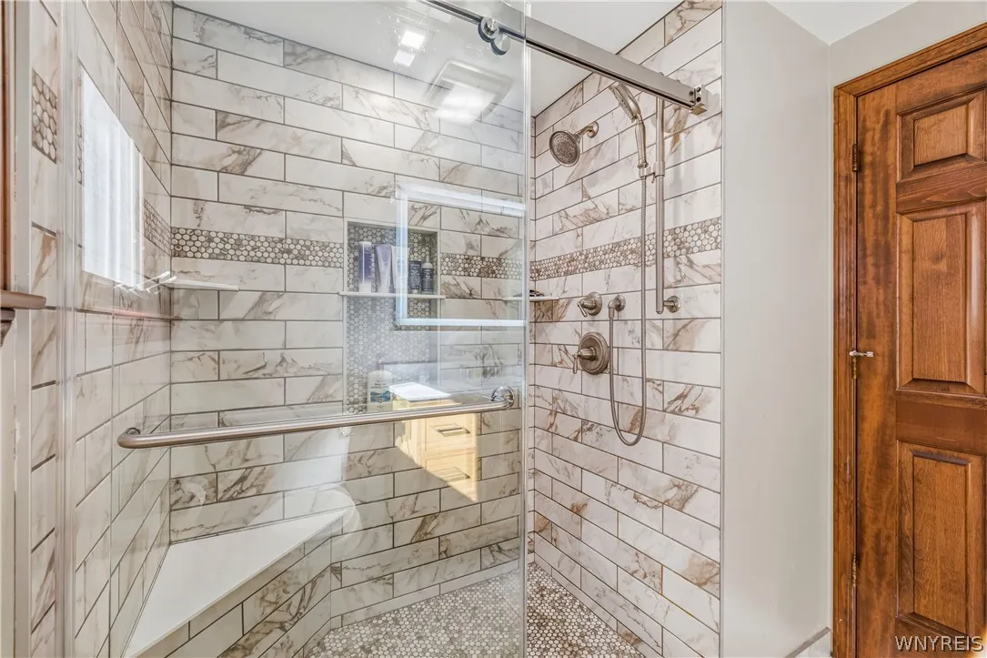 45 Parkview Drive, Grand Island, New York 14072, Grand Island, New York 14072, 4 Bedroom Bedrooms, 10 Room Rooms,2 BathroomBathrooms,Residential,For Sale,45 Parkview Drive, Grand Island, New York 14072,0,B1720985