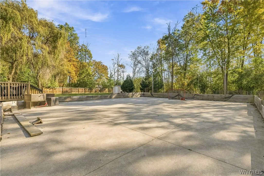 45 Parkview Drive, Grand Island, New York 14072, Grand Island, New York 14072, 4 Bedroom Bedrooms, 10 Room Rooms,2 BathroomBathrooms,Residential,For Sale,45 Parkview Drive, Grand Island, New York 14072,0,B1720985