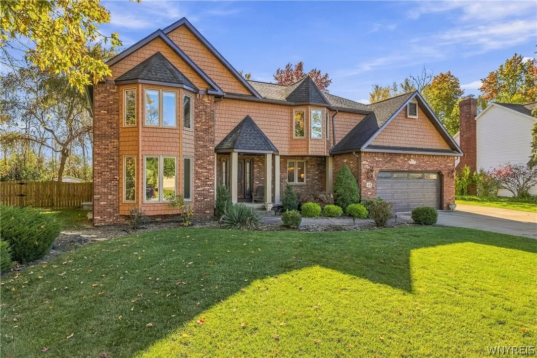 45 Parkview Drive, Grand Island, New York 14072, Grand Island, New York 14072, 4 Bedroom Bedrooms, 10 Room Rooms,2 BathroomBathrooms,Residential,For Sale,45 Parkview Drive, Grand Island, New York 14072,0,B1720985