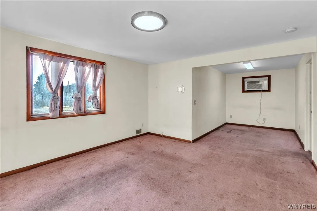 170 Delta Road, Amherst, New York 14226, Amherst, New York 14226, 3 Bedroom Bedrooms, 6 Room Rooms,1 BathroomBathrooms,Residential,For Sale,170 Delta Road, Amherst, New York 14226,0,B1723479