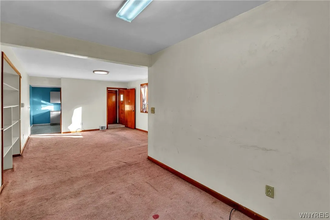 170 Delta Road, Amherst, New York 14226, Amherst, New York 14226, 3 Bedroom Bedrooms, 6 Room Rooms,1 BathroomBathrooms,Residential,For Sale,170 Delta Road, Amherst, New York 14226,0,B1723479