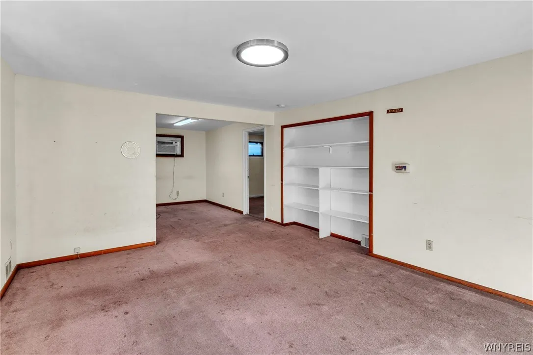 170 Delta Road, Amherst, New York 14226, Amherst, New York 14226, 3 Bedroom Bedrooms, 6 Room Rooms,1 BathroomBathrooms,Residential,For Sale,170 Delta Road, Amherst, New York 14226,0,B1723479