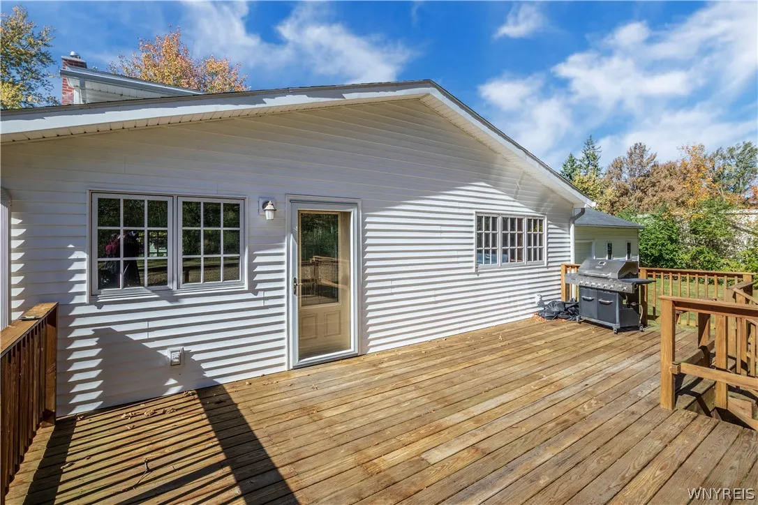 5907 Dover Road, Hamburg, New York 14085, Hamburg, New York 14085, 3 Bedroom Bedrooms, 8 Room Rooms,2 BathroomBathrooms,Residential,For Sale,5907 Dover Road, Hamburg, New York 14085,0,B1723555