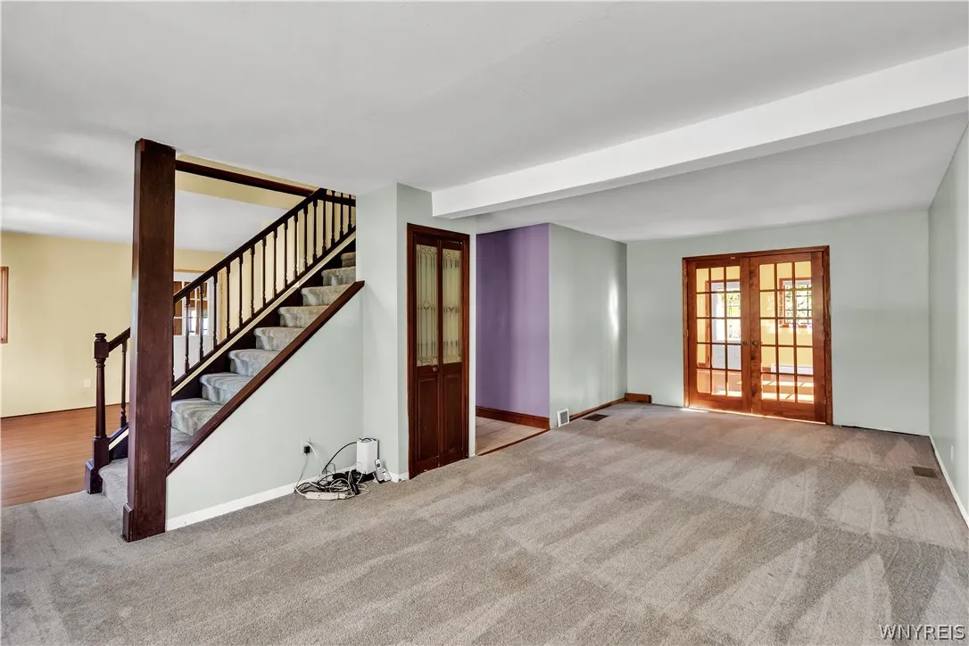 5907 Dover Road, Hamburg, New York 14085, Hamburg, New York 14085, 3 Bedroom Bedrooms, 8 Room Rooms,2 BathroomBathrooms,Residential,For Sale,5907 Dover Road, Hamburg, New York 14085,0,B1723555