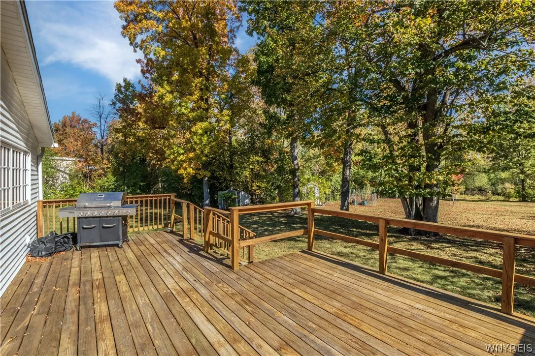 5907 Dover Road, Hamburg, New York 14085, Hamburg, New York 14085, 3 Bedroom Bedrooms, 8 Room Rooms,2 BathroomBathrooms,Residential,For Sale,5907 Dover Road, Hamburg, New York 14085,0,B1723555