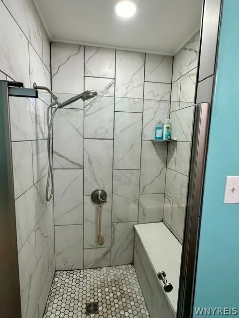 5791 Elmhurst Road, Hamburg, New York 14085, Hamburg, New York 14085, 3 Bedroom Bedrooms, 8 Room Rooms,2 BathroomBathrooms,Residential,For Sale,5791 Elmhurst Road, Hamburg, New York 14085,0,B1723762