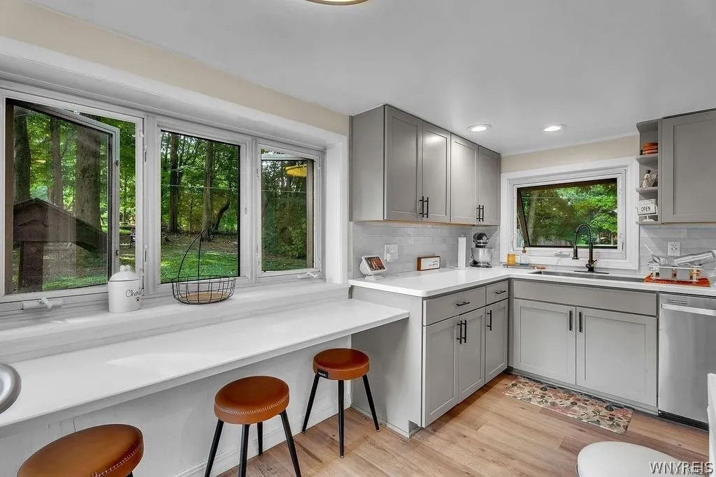 4715 Clark Street, Hamburg, New York 14075, Hamburg, New York 14075, 3 Bedroom Bedrooms, 6 Room Rooms,1 BathroomBathrooms,Residential,For Sale,4715 Clark Street, Hamburg, New York 14075,0,B1723983