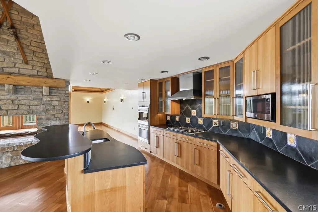 4300b Henneberry Road, Pompey, New York 13104, Pompey, New York 13104, 5 Bedroom Bedrooms, 13 Room Rooms,4 BathroomBathrooms,Residential,For Sale,4300b Henneberry Road, Pompey, New York 13104,0,S1723375