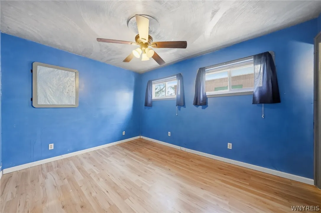 43 West Hazeltine Avenue, Tonawanda, New York 1421, Tonawanda, New York 14217, 4 Bedroom Bedrooms, 10 Room Rooms,2 BathroomBathrooms,Residential,For Sale,43 West Hazeltine Avenue, Tonawanda, New York 1421,0,B1723779