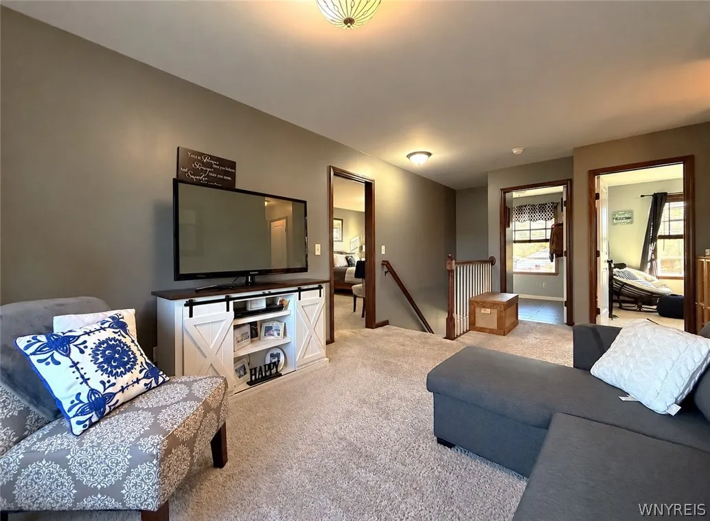 3628 Old Lakeview Road, Hamburg, New York 14075, Hamburg, New York 14075, 3 Bedroom Bedrooms, 9 Room Rooms,2 BathroomBathrooms,Residential,For Sale,3628 Old Lakeview Road, Hamburg, New York 14075,0,B1723969