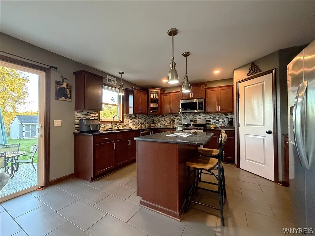 3628 Old Lakeview Road, Hamburg, New York 14075, Hamburg, New York 14075, 3 Bedroom Bedrooms, 9 Room Rooms,2 BathroomBathrooms,Residential,For Sale,3628 Old Lakeview Road, Hamburg, New York 14075,0,B1723969