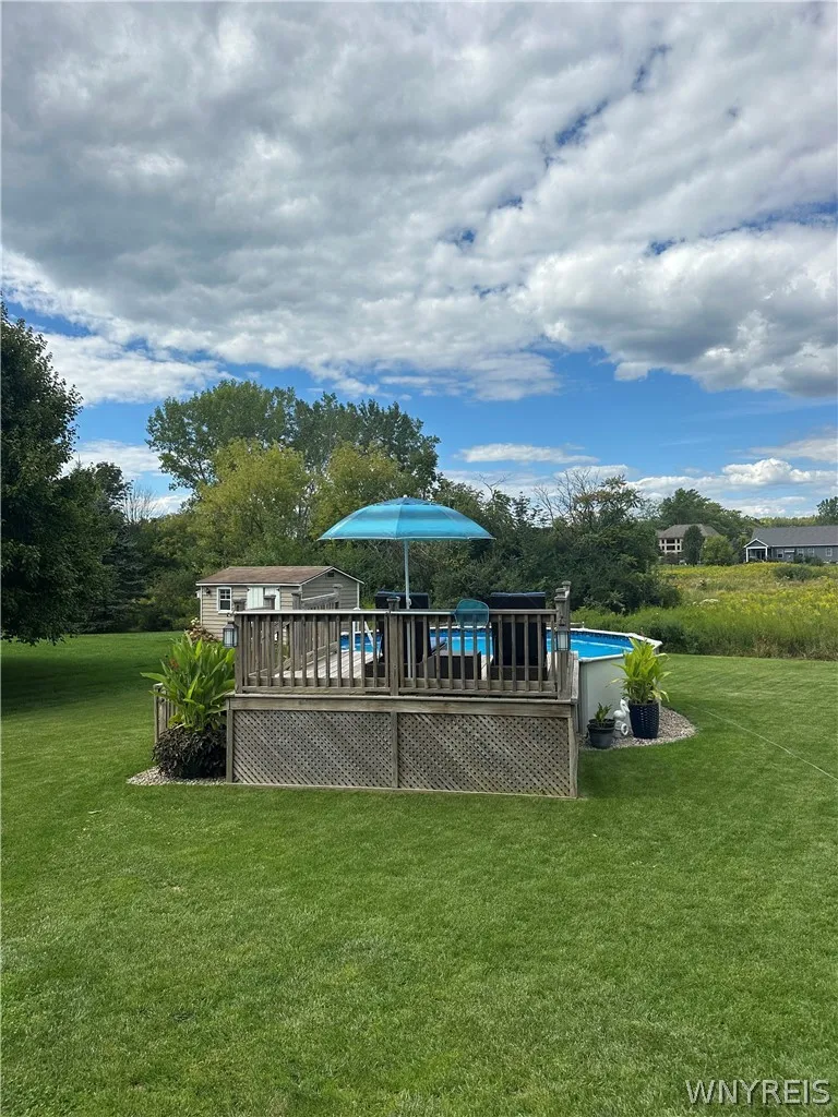 3628 Old Lakeview Road, Hamburg, New York 14075, Hamburg, New York 14075, 3 Bedroom Bedrooms, 9 Room Rooms,2 BathroomBathrooms,Residential,For Sale,3628 Old Lakeview Road, Hamburg, New York 14075,0,B1723969