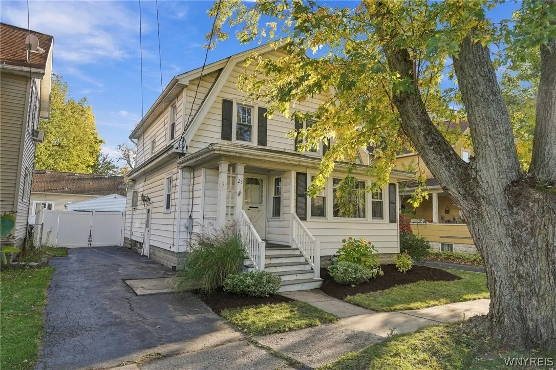 25 Harriet Street, Tonawanda, New York 14150, Tonawanda, New York 14150, 3 Bedroom Bedrooms, 9 Room Rooms,1 BathroomBathrooms,Residential,For Sale,25 Harriet Street, Tonawanda, New York 14150,0,B1723457