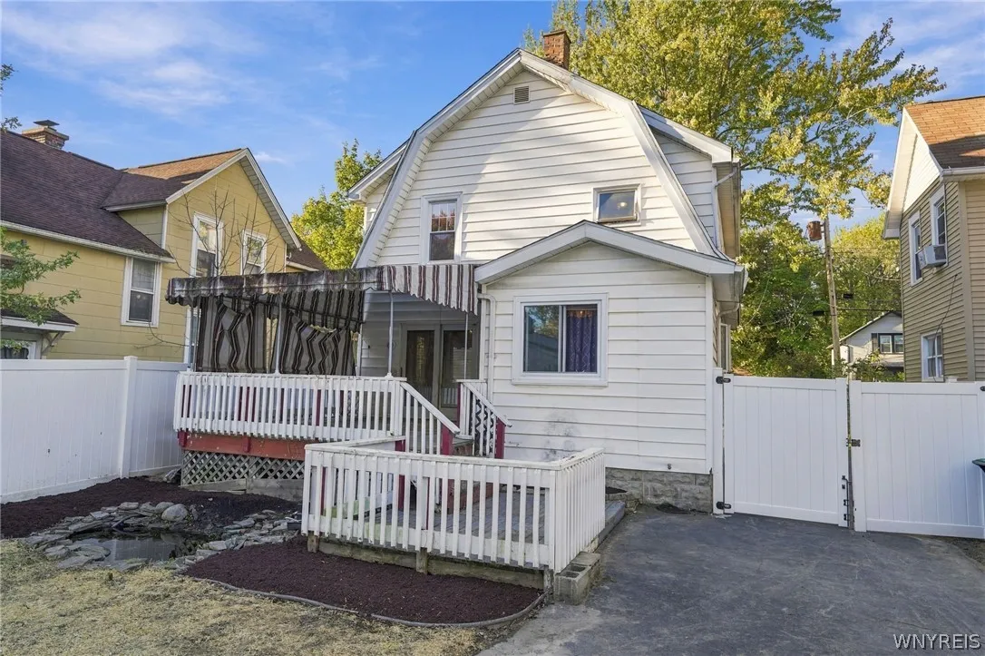 25 Harriet Street, Tonawanda, New York 14150, Tonawanda, New York 14150, 3 Bedroom Bedrooms, 9 Room Rooms,1 BathroomBathrooms,Residential,For Sale,25 Harriet Street, Tonawanda, New York 14150,0,B1723457