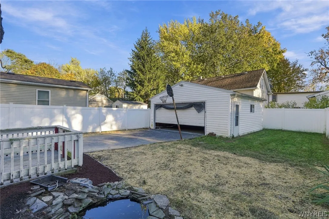 25 Harriet Street, Tonawanda, New York 14150, Tonawanda, New York 14150, 3 Bedroom Bedrooms, 9 Room Rooms,1 BathroomBathrooms,Residential,For Sale,25 Harriet Street, Tonawanda, New York 14150,0,B1723457