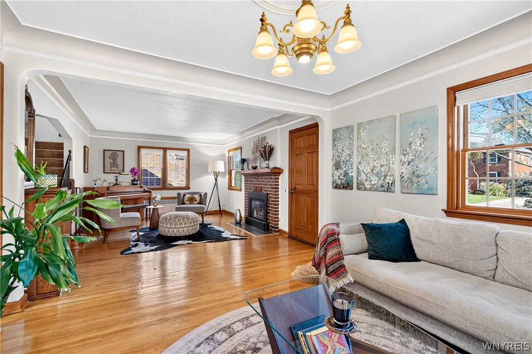 340 Louvaine Drive, Tonawanda, New York 14223, Tonawanda, New York 14223, 4 Bedroom Bedrooms, 7 Room Rooms,2 BathroomBathrooms,Residential,For Sale,340 Louvaine Drive, Tonawanda, New York 14223,0,B1722273