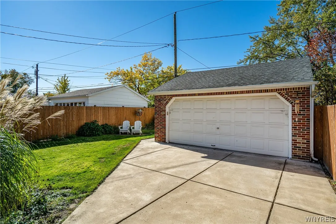 340 Louvaine Drive, Tonawanda, New York 14223, Tonawanda, New York 14223, 4 Bedroom Bedrooms, 7 Room Rooms,2 BathroomBathrooms,Residential,For Sale,340 Louvaine Drive, Tonawanda, New York 14223,0,B1722273