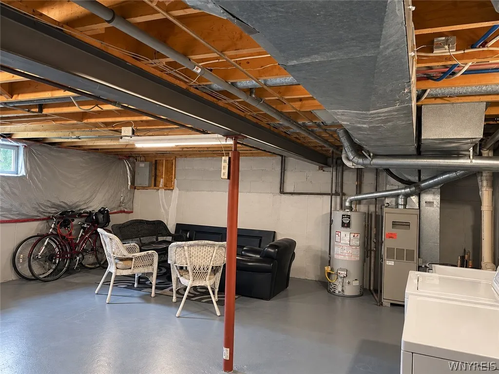 270 Buffalo Rd 32, Aurora, New York 14052, Aurora, New York 14052, 2 Bedroom Bedrooms, 7 Room Rooms,2 BathroomBathrooms,Residential,For Sale,270 Buffalo Rd 32, Aurora, New York 14052,0,B1723600